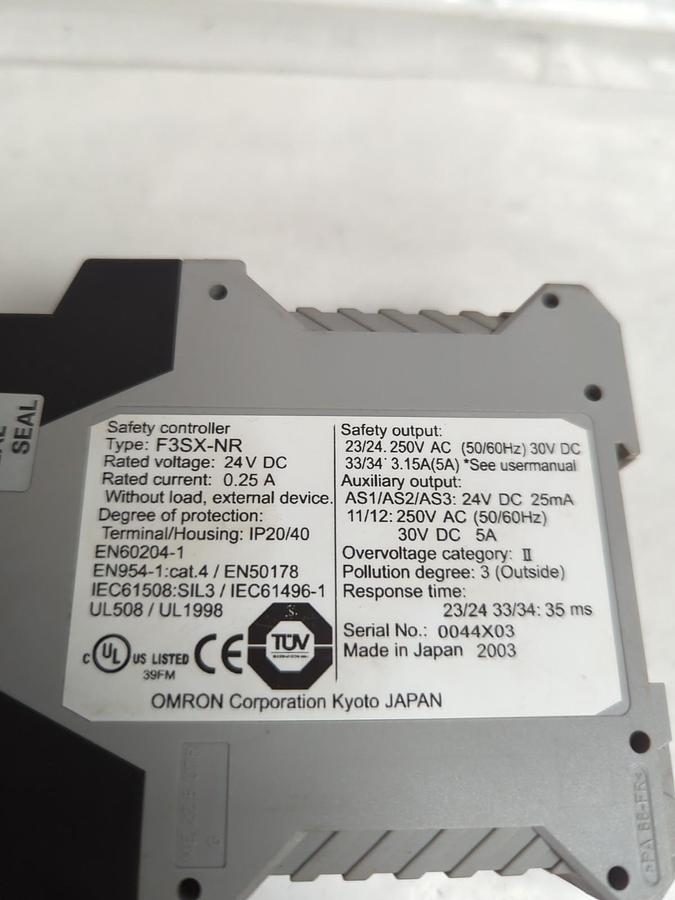 Used OMRON,F3SX-NR,SAFETY CONTROLLER 24V DC PRE-OWNED