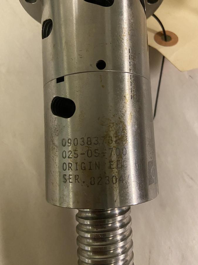 DRAKE ,090383732,BALL SCREW 025-05-700 LENGTH 19 INCH