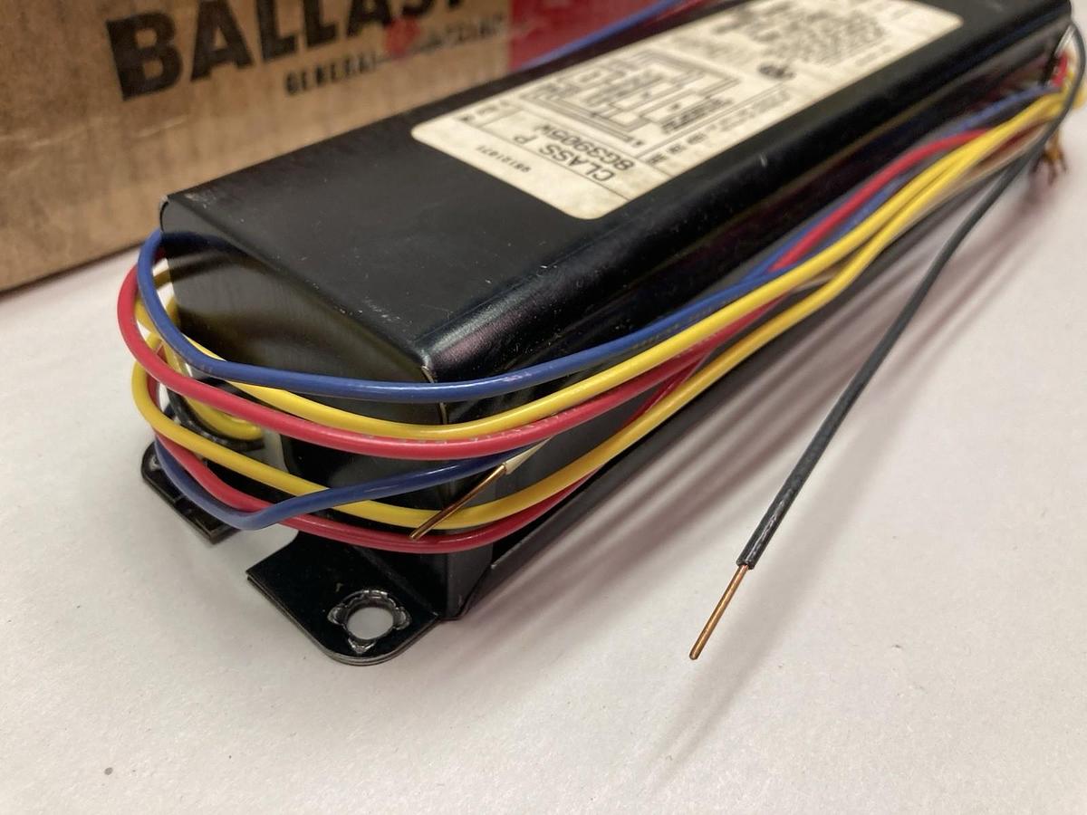 Used Valmont Electric,8G3905W,Ballast Class P