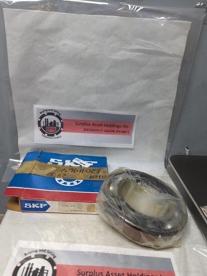 SKF,220 JEM,DEEP GROOVE BALL BEARING NOS