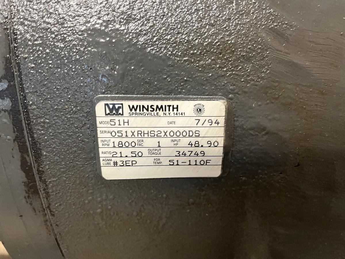 Used WINSMITH,51H,Gear Speed Reducer 21.50 RATIO 48.9HP 1800RPM SHAFTS 3.5" AND 2"