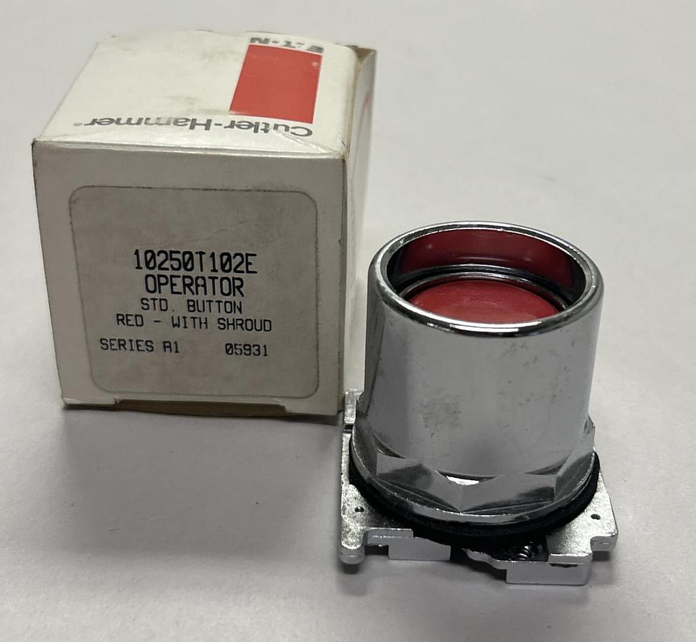 Used CUTLER HAMMER,10250T102E,RED OILTIGHT PUSHBUTTON OPERATOR NEW