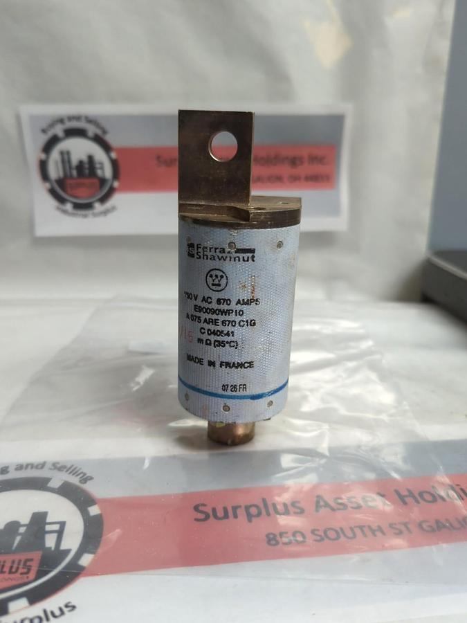 Used FERRAZ SHAWMUT,A075ARE670C1G,PROTISTOR FUSE 670 AMP 750V PRE-OWNED