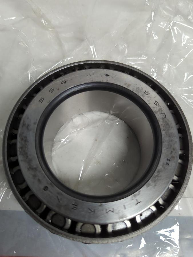 Used TIMKEN,559,ROLLER BEARING CONE 2-1/2 INCH BORE PRE-OWNED