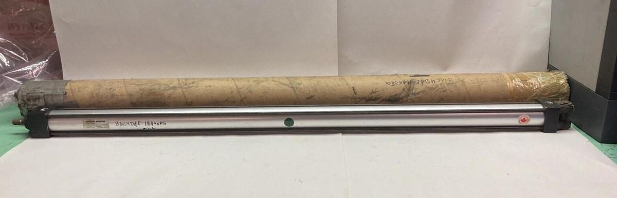 Used Numatics,P1AK-33A1U-C4A0-E,Actuator Cylinder 1 1/2 Inch Bore Stroke 33.00