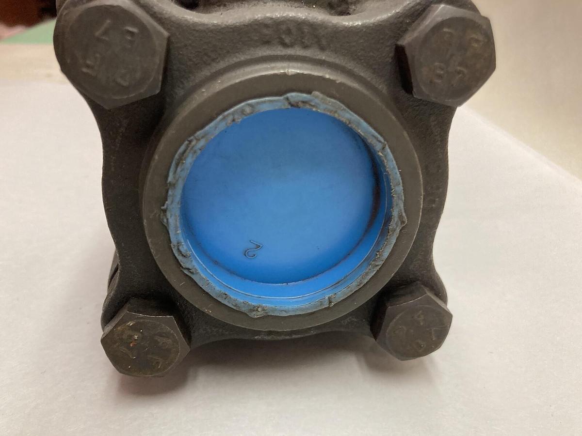 Used Neles-Jamesbury,4C-2200-R11,1 1/2 Inch Ball Valve