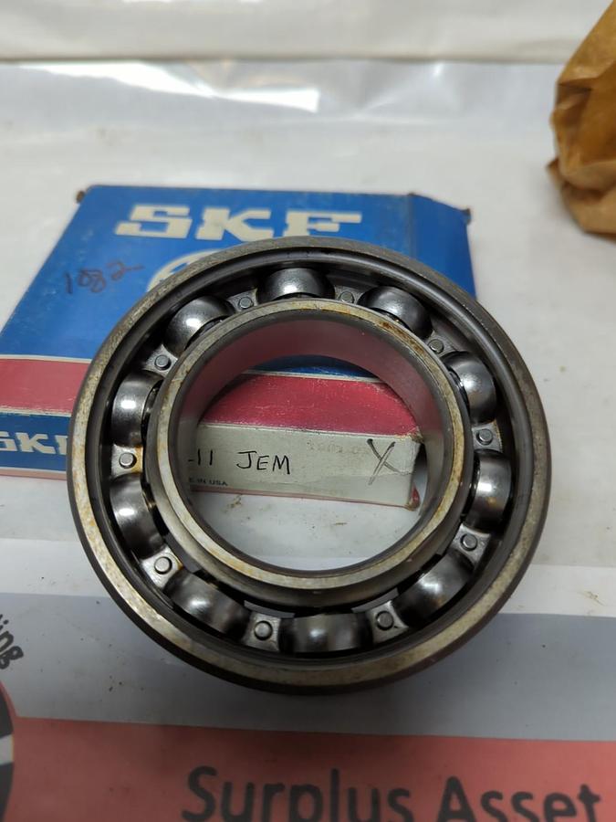 SKF,6211 JEM,DEEP GROOVE BALL BEARING NOS