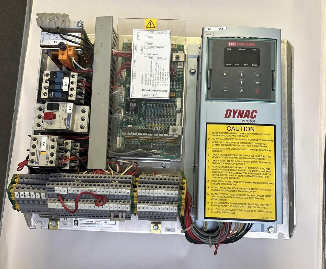 Used KONECRANES DYNAC VECTOR,DYNACV4.0F43-B-L-P-0-0,CRANE DRIVE UNIT 7KVA 380-500V