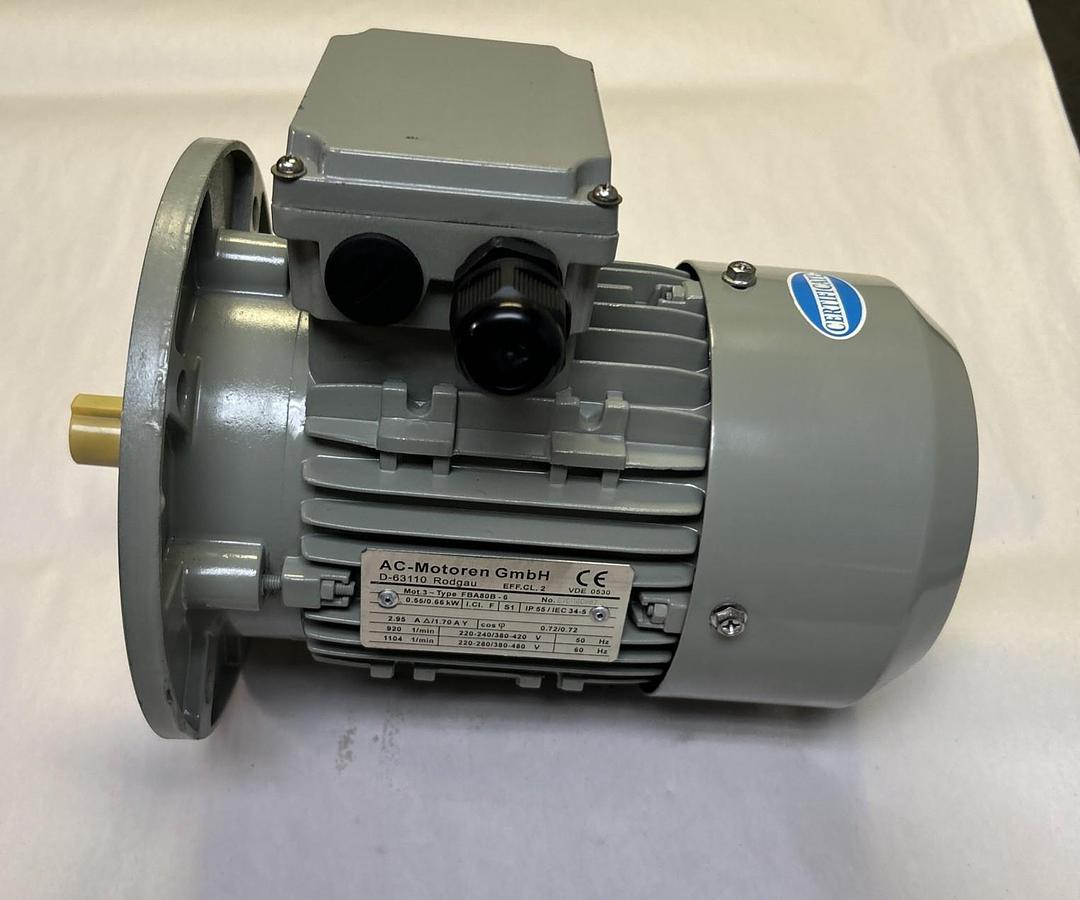 AC MOTOREN,D-63110,AC MOTOR 3/4HP 1104RPM 220-280/380-480V NOS