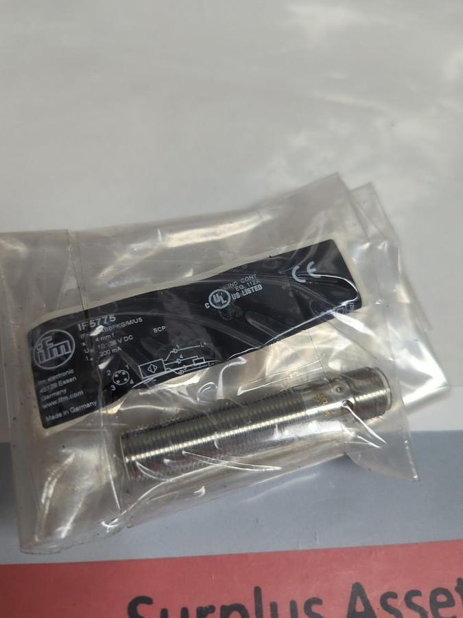 EFECTOR 100,IF5775,INDUCTIVE SENSOR IFK3004BBPKG/M/US-104-DPS NOS