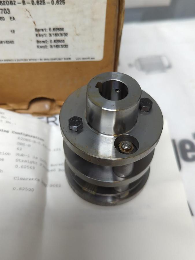 REXNORD,91040703,62DBZ-B-0.625-0.625 COUPLING 0.625 IN BORE 3/16 INX3/32 IN KW