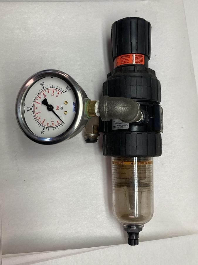 Used Parker,06E11A13AC1,Filter/Regulator 1/4 Inch 150PSI