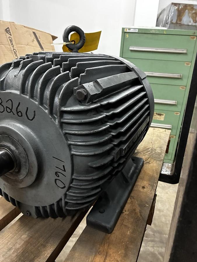 Used RELIANCE,AUFC,AC MOTOR 25HP 1760RPM 3PH 440V 326U
