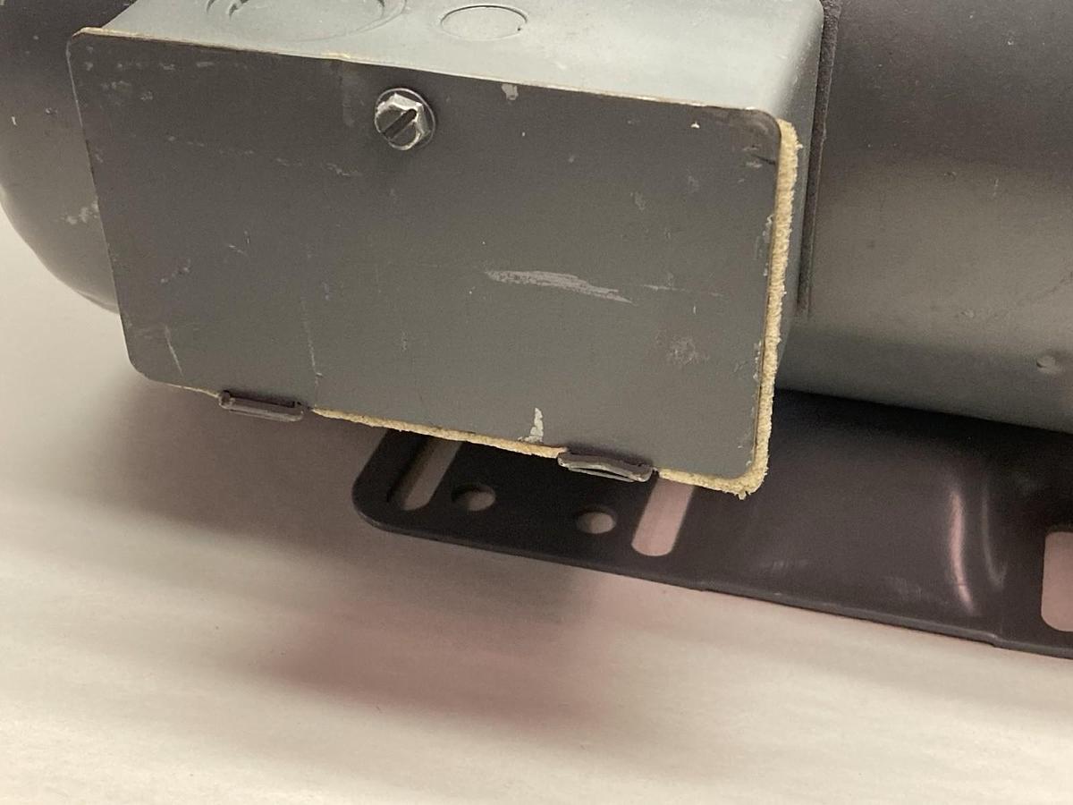 Used Dayton LR-22132, Model 3N559B,3-Phase Tri-Volt Industrial Motor 3Hp 3500rpm 60Hz