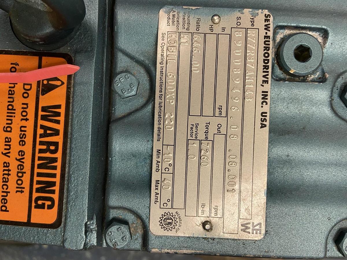 SEW Eurodrive,R77R37AM143,Gear Reducer Ratio 646 Torque 7260