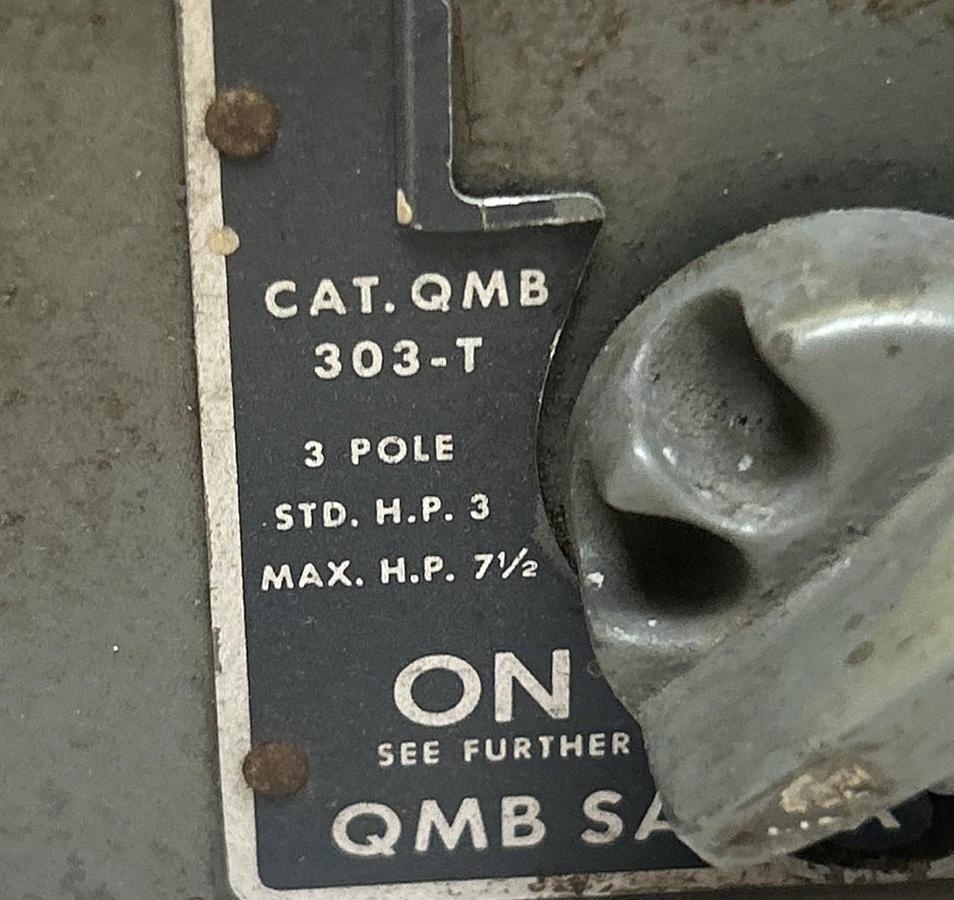 Used SQUARE D,QMB303T,FUSIBLE PANEL BOARD SWITCH 30A 240V 3P