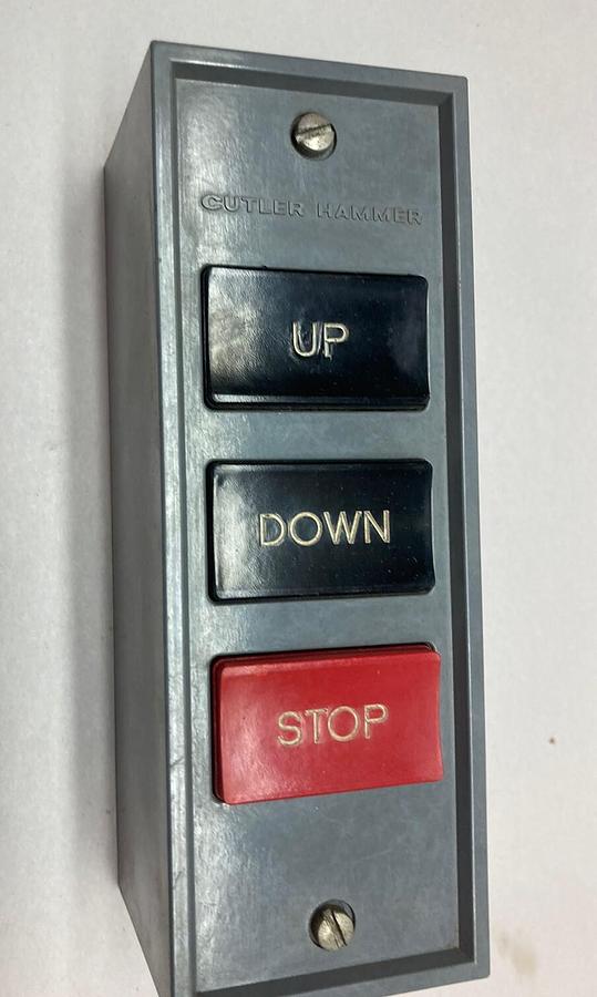 Eaton,10250H5301A,Push Button Station