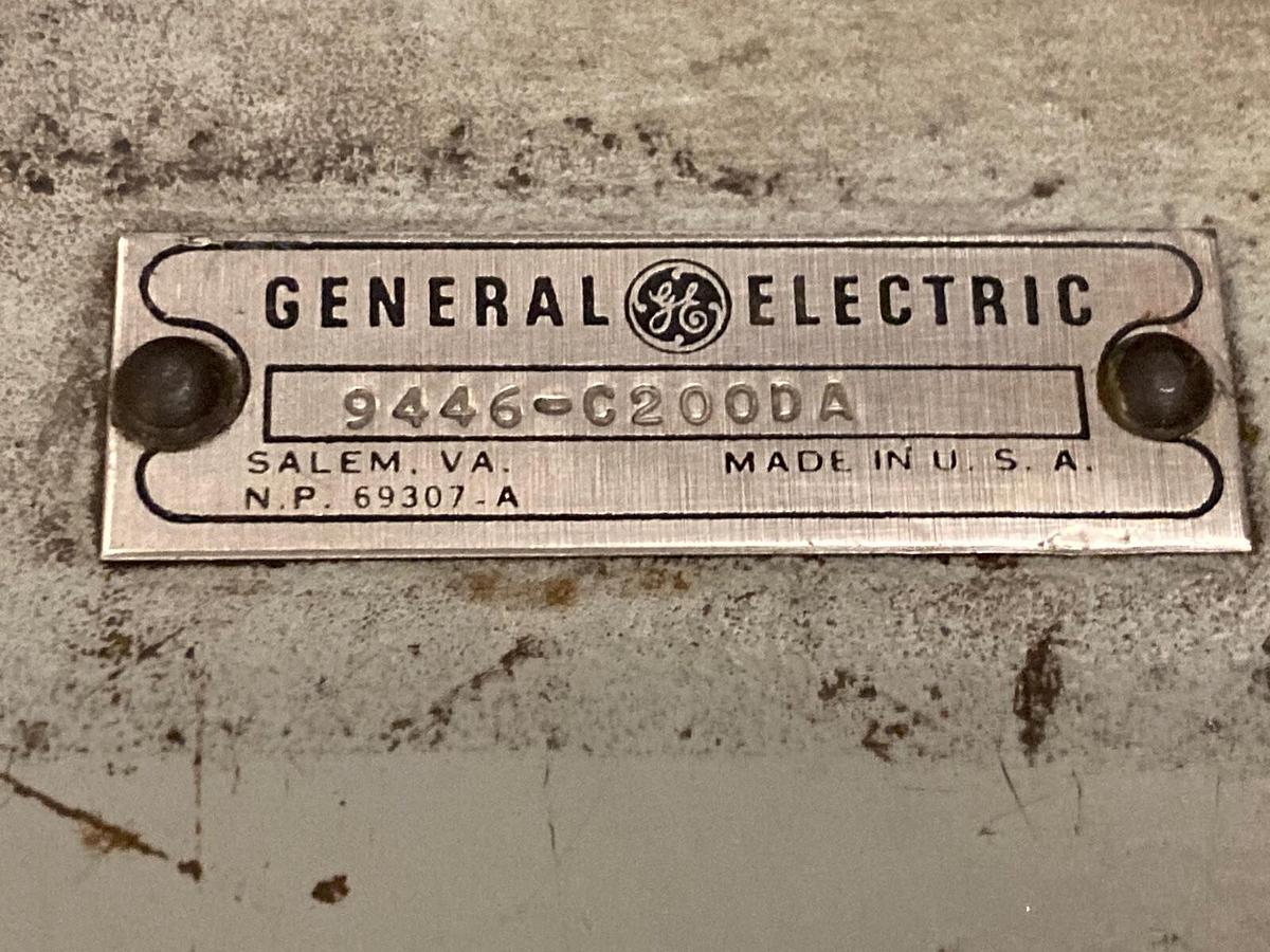 Used General Electric,9446-C200DA,Limit Switch