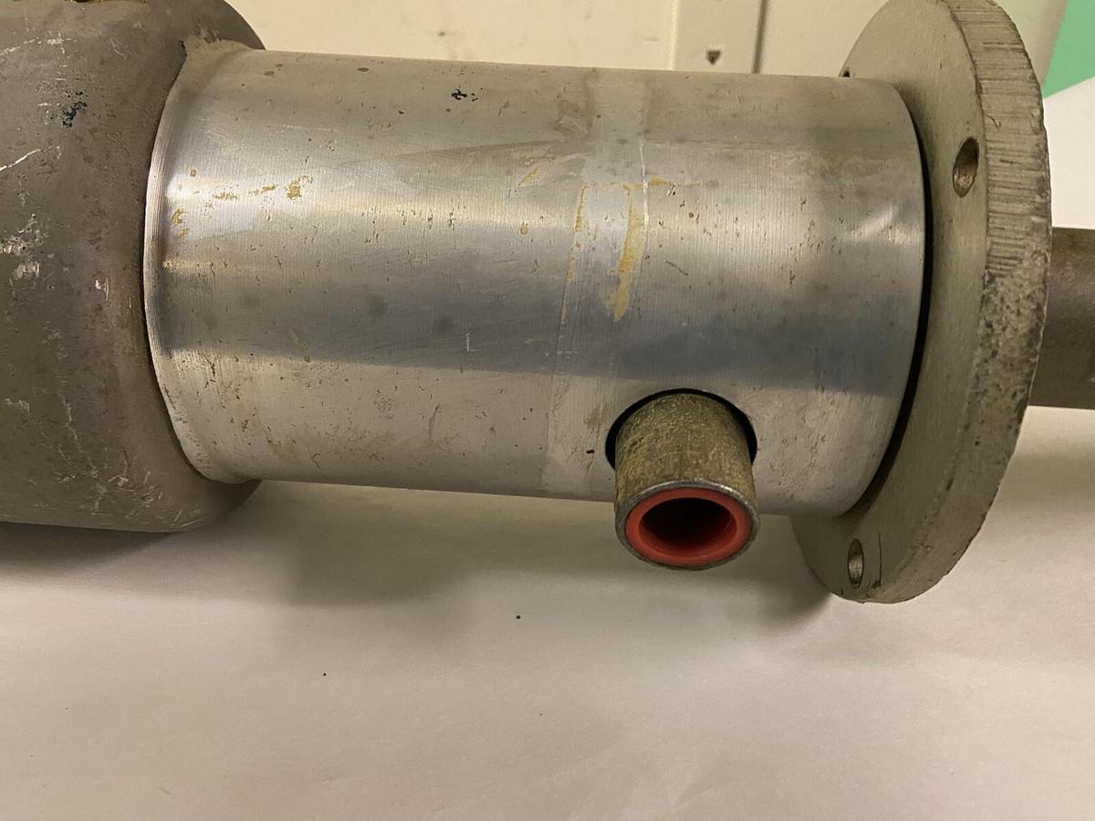 Used Balcrank,820555,Pneumatic Jet Pulser Oil Pump Ratio 10:1 1500PSI