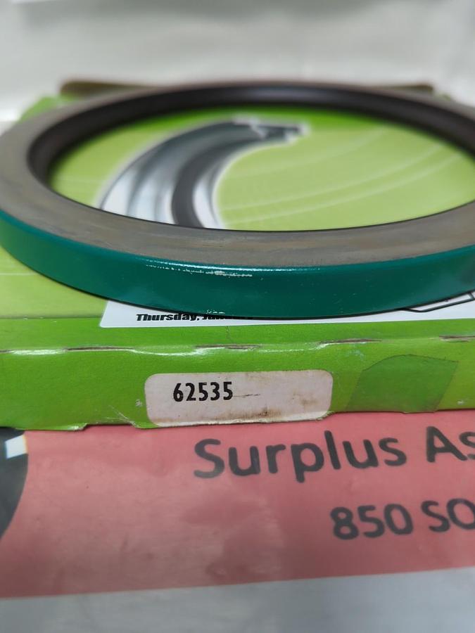 SKF,62535,OIL SEAL NOS