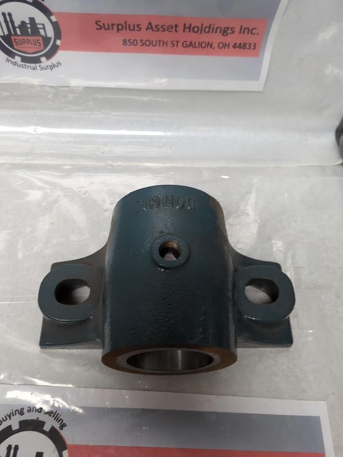 Used DODGE,0061956,PLAIN BEARING PILLOW BLOCK 2-BOLT BASE 2-7/16 INCH BORE PRE-OWNED