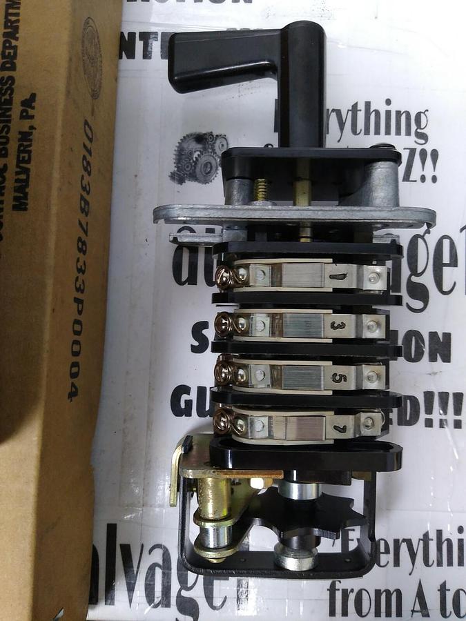 Used General Electric,16SB9DB4A77SSM2P,Rotary Switch TYPE SB-9 NOS