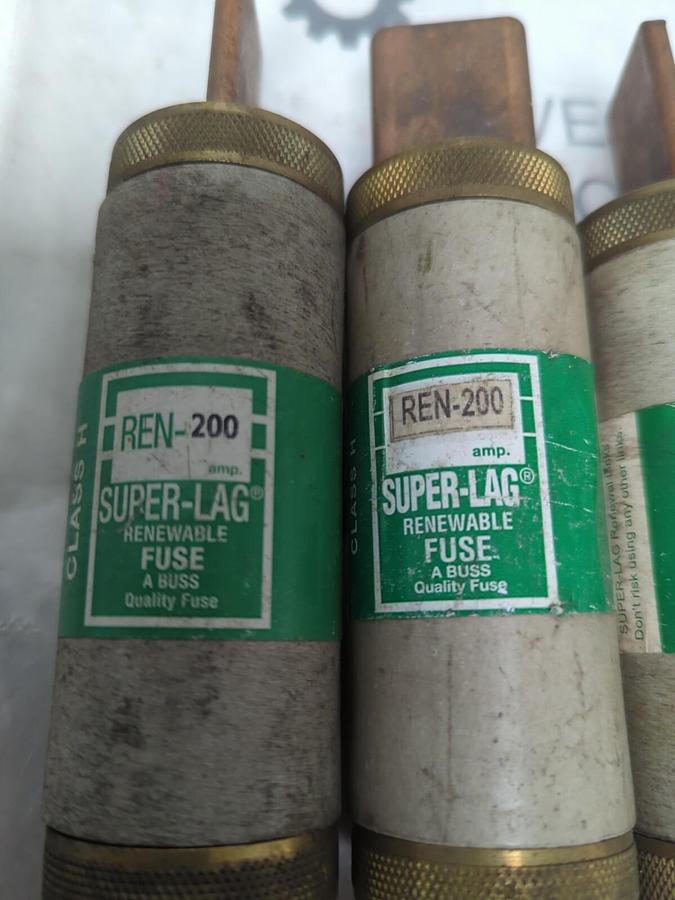 COOPER BUSSMANN,REN-200,RENEWABLE 200 AMP FUSES LOT OF 3 NOS