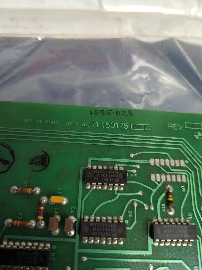 Used STEPPING LOGIC,71-150175-001,CIRCUIT BOARD REV E PRE-OWNED