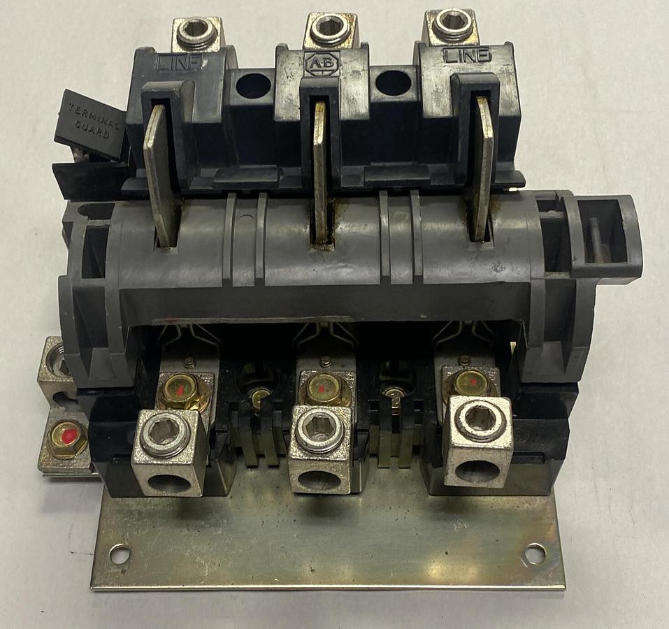 Used ALLEN BRADLEY,1494V-DS60,FUSIBLE DISCOONECT SWITCH 60A 600V 3P