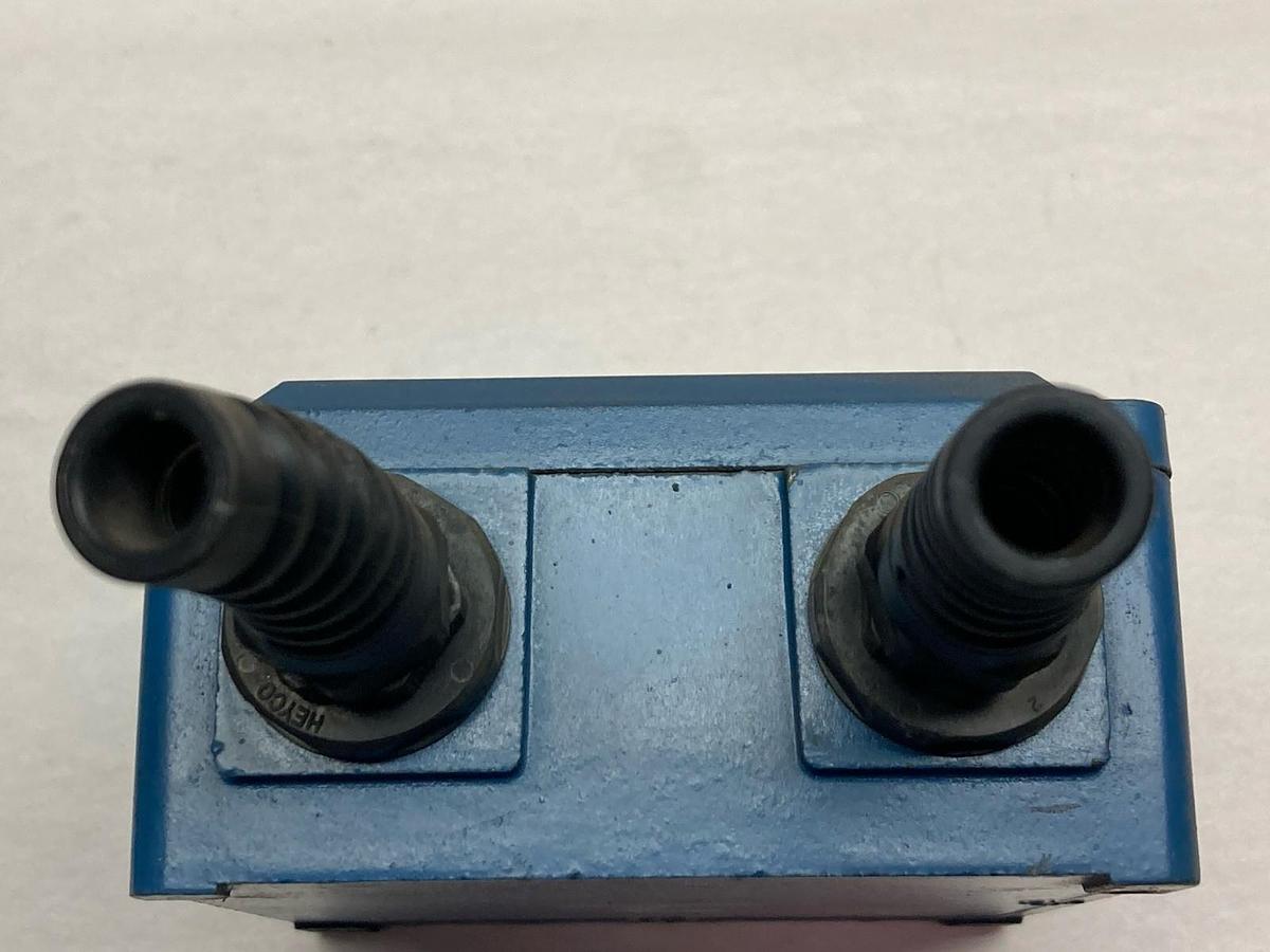 Used Temposonics,310300000,Sensing System 22 Stroke 4 to 20 MA U