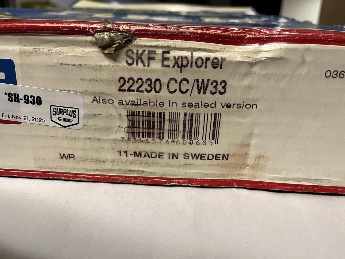 SKF,22230 CC/W33,SPHERICAL ROLLER BEARING 150MM BORE NOS