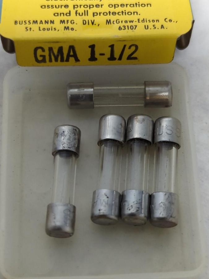 COOPER BUSSMANN,GMA 1-1/2,GLASS FUSE PACK OF 5 NOS