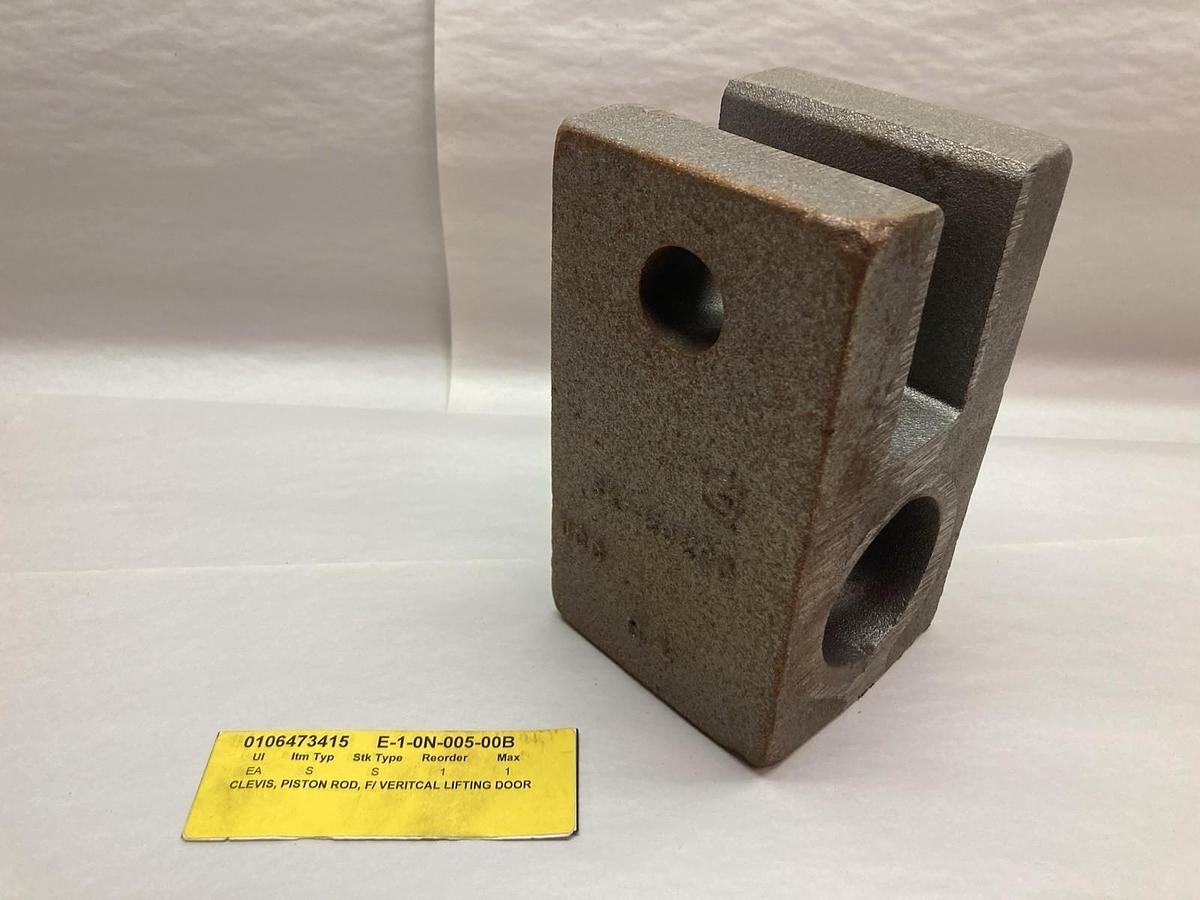 Used Unbranded,8K-20290,Piston Rod Clevis