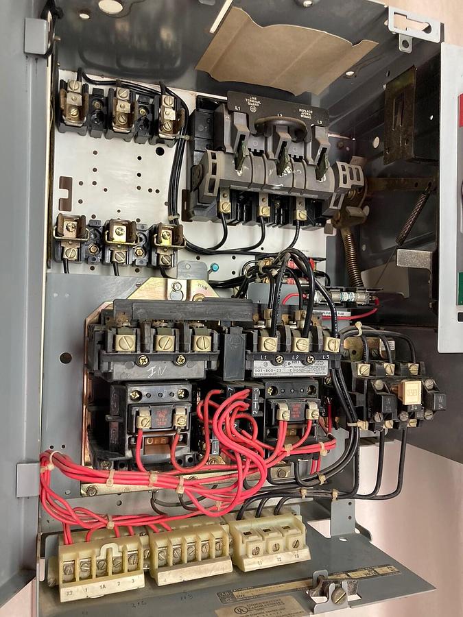 Used Allen-Bradley,2106B,Size 1 MCC 20 Inch Reversing Starter Feeder Bucket