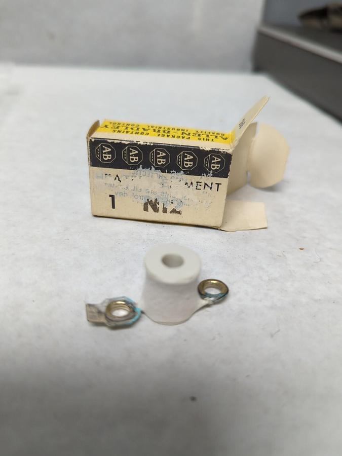 ALLEN BRADLEY,N12,OVERLOAD RELAY HEATER ELEMENT LOTOF 4 NOS
