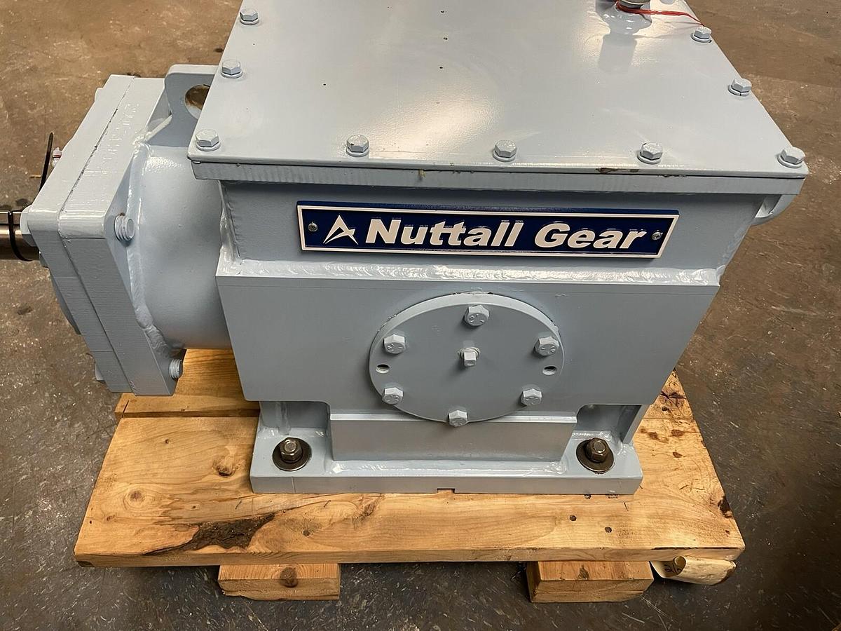 Used NUTTALL,WSR7 18R,GEAR REDUCER RATIO 2.454 60HP OUTPUT 265 RPM 2.75IN 2 IN SHAFTS