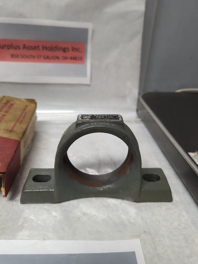 GM/NEW DEPARTURE,PAE-1/4,PILLOW BLOCK HOUSING ONLY NOS