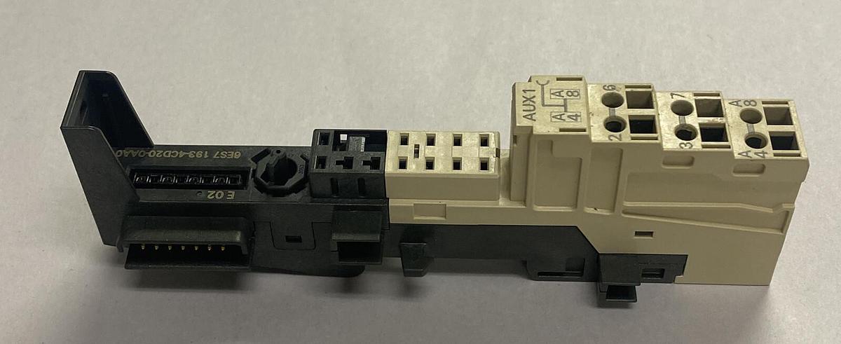 Used SIEMENS,TM-P15S23-A0,TERMINAL MODULE