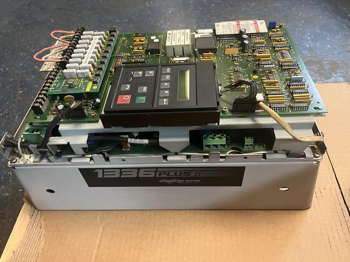 Used ALLEN BRADLEY,1336S-B015-AN-EN-HA1-L6,AC VFD VARIABLE FREQUENCY DRIVE 15HP 480V