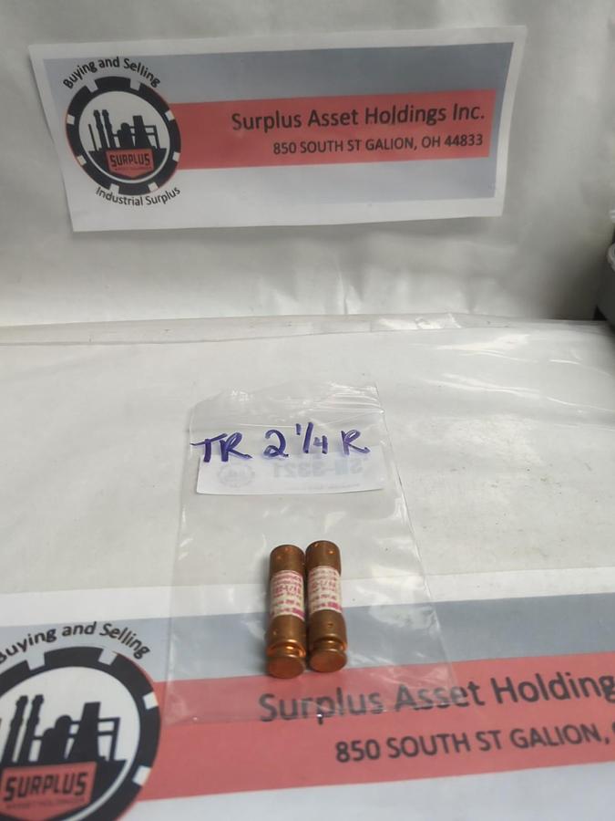 Used GOULD SHAWMUT,TR-2-1/4R,TRI-ONIC 2-1/4 AMP FUSE LOT OF 2 PRE-OWNED