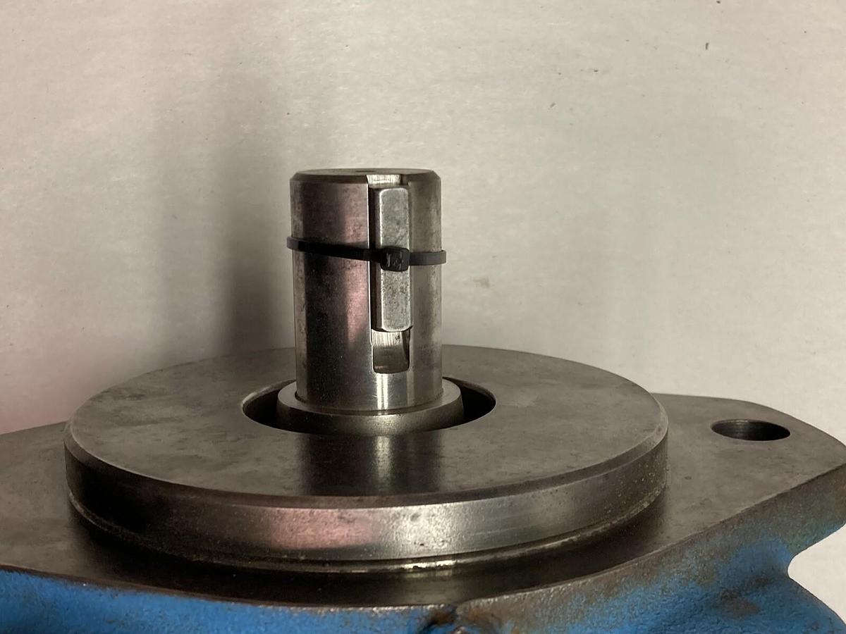 Eaton Vickers,45V42A 1AA22R,Hydraulic Vane Pump