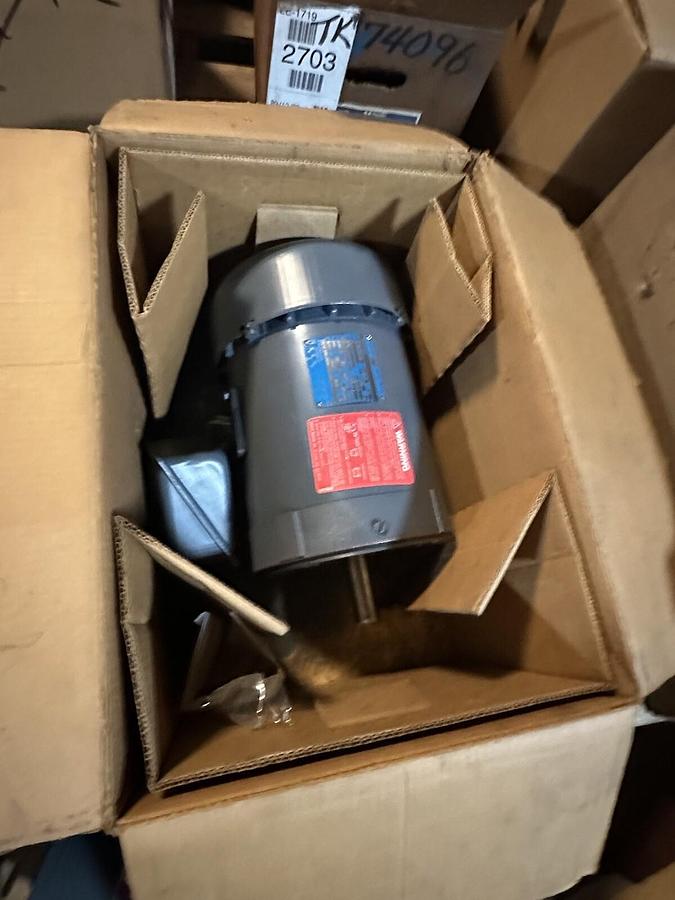 Magnetek,N253,Iron Horse MOTOR 5HP 2500RPM 230/460V 184T