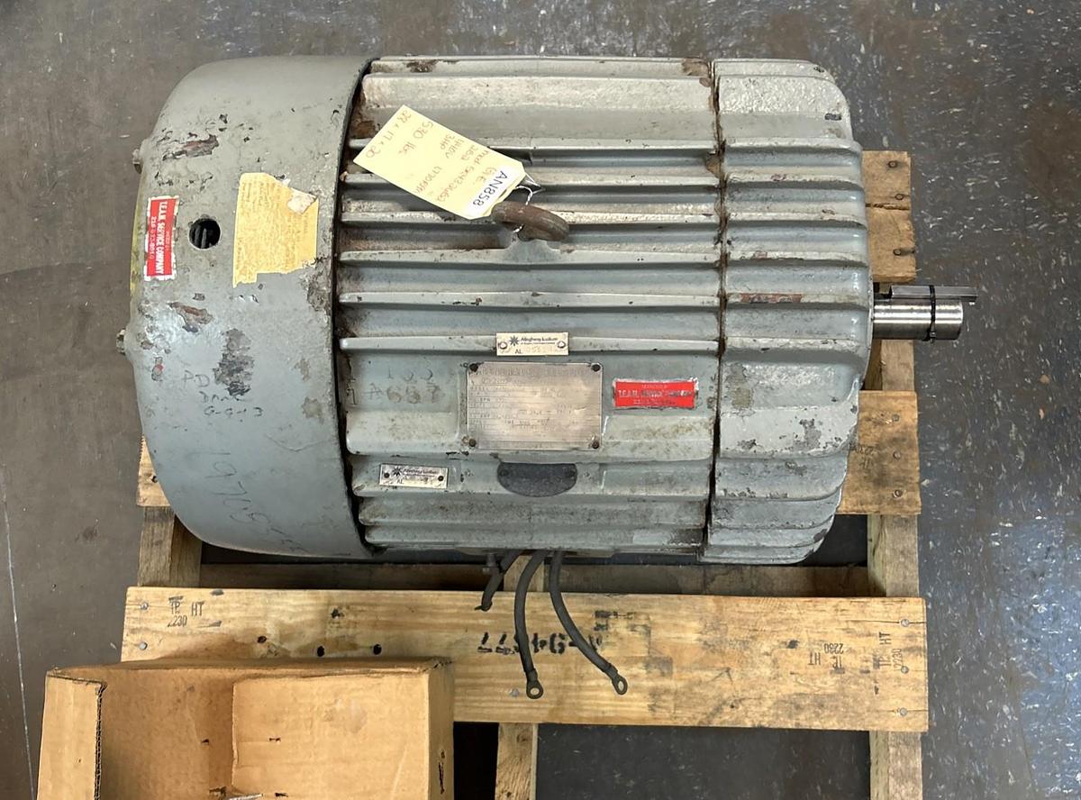 Used GENERAL ELECTRIC,5K4326B22B2,MOTOR 30HP 1770RPM 220/440V 3PH 326S FRAME