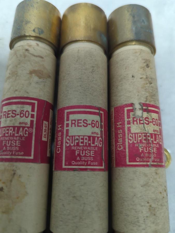 COOPER BUSSMANN,RES-60,SUPER-LAG RENEWABLE 60 AMP FUSE LOT OF 3 PRE-OWNED