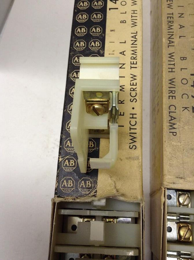 Allen Bradley,1492-CE9,Terminal Block Switch Series LOT OF 19