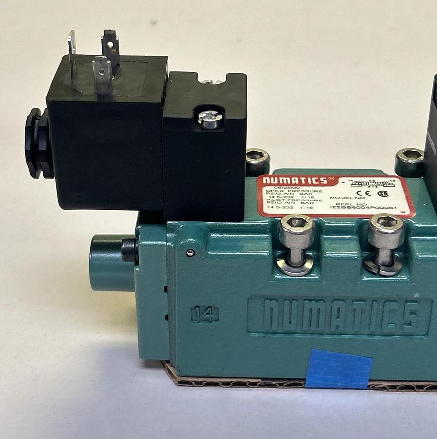 Used NUMATICS,I22BB6004P00061,DOUBLE SOLENOID VALVE