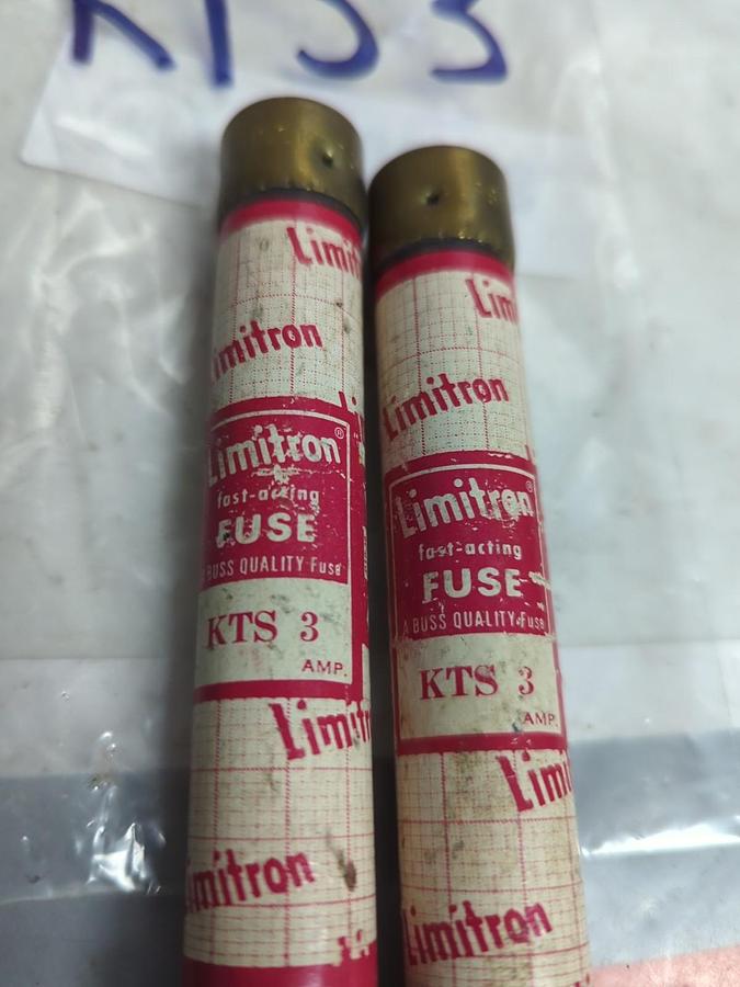 Used COOPER BUSSMANN,KTS3,LIMITRON 3 AMP FUSE LOT OF 2 PRE-OWNED