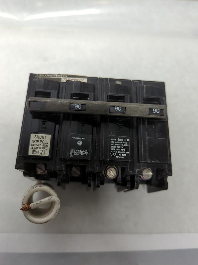 Used I.T.E. SIEMENS,BLH390,CIRCUIT BREAKER 90 AMP 3-POLE WITH SHUNT TRIP PRE-OWNED