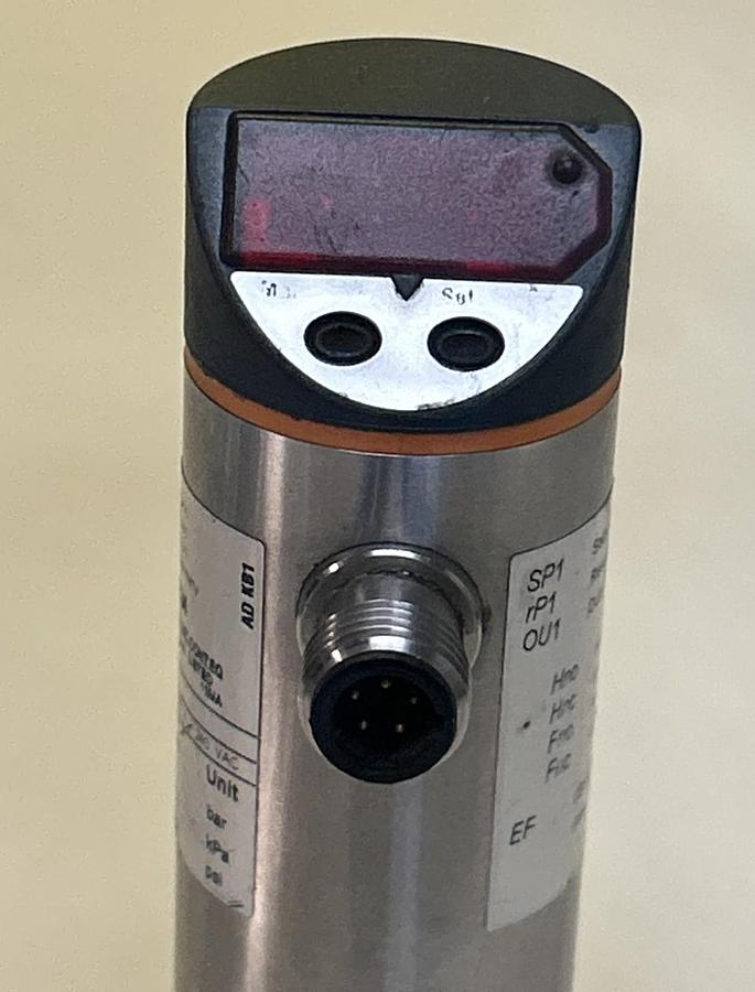 Used IFM EFECTOR,PN4224,PRESSURE SENSOR