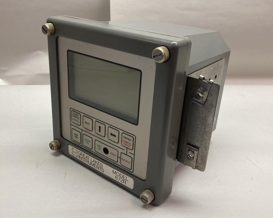 Used Great Lakes Instruments,Model 672R,Conductivity Analyzer 115Vac 50/60Hz
